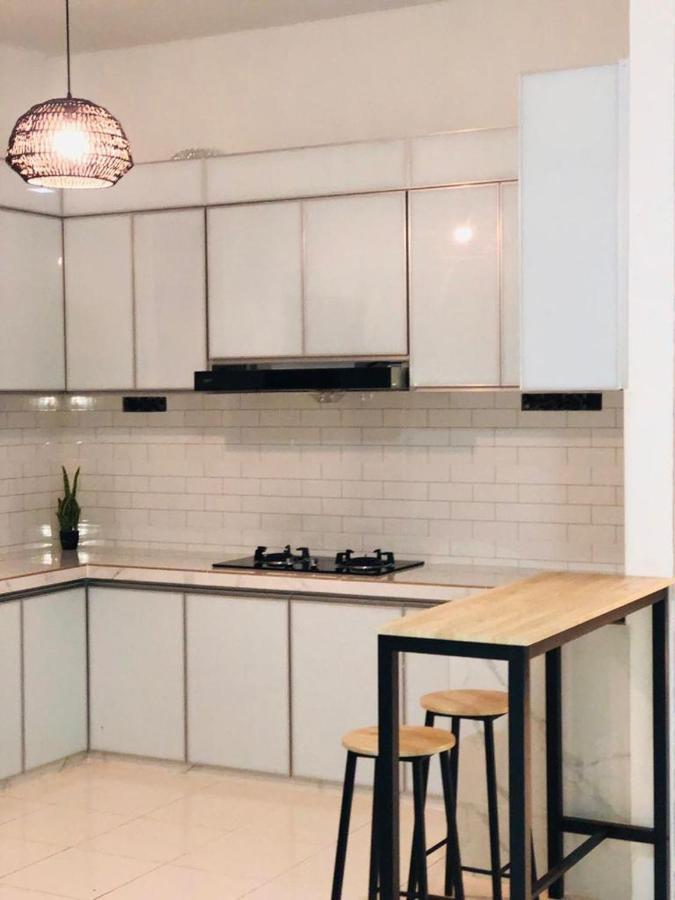Villa Pool Kepala Batas Kampong Hilir  Ngoại thất bức ảnh